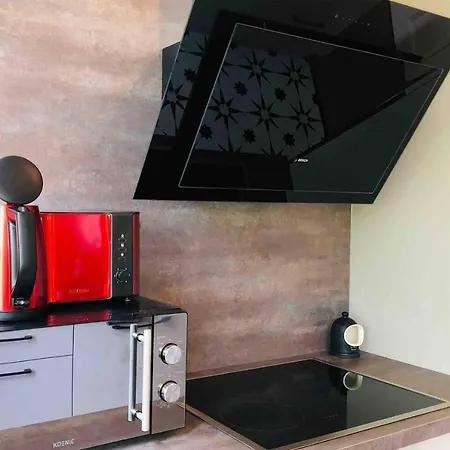 Inviting 3-bed In Апартаменты Бад-Кройцнах