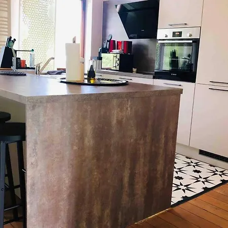 Inviting 3-bed In Апартаменты