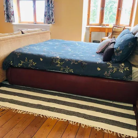 Inviting 3-bed In * Бад-Кройцнах
